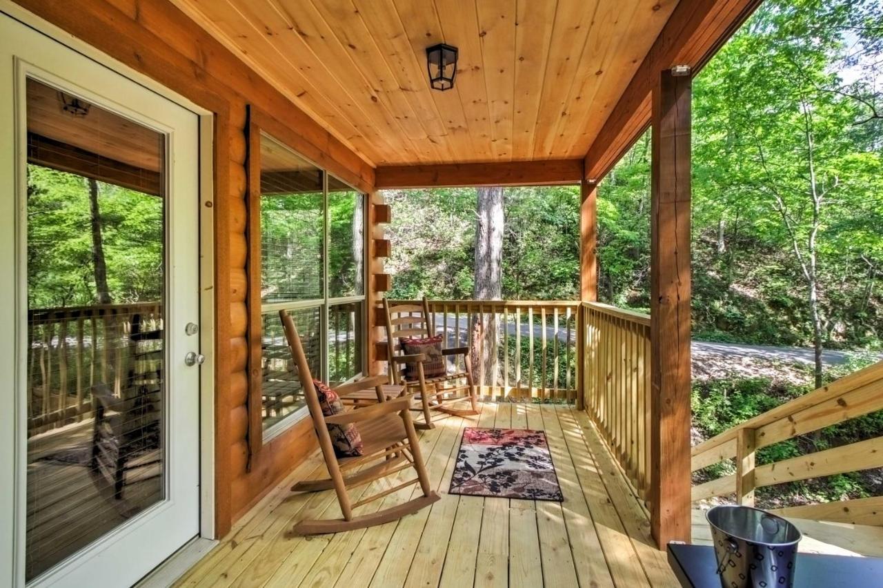 Gatlinburg Cabin With Hot Tub 5 Mi To Downtown Exterior foto